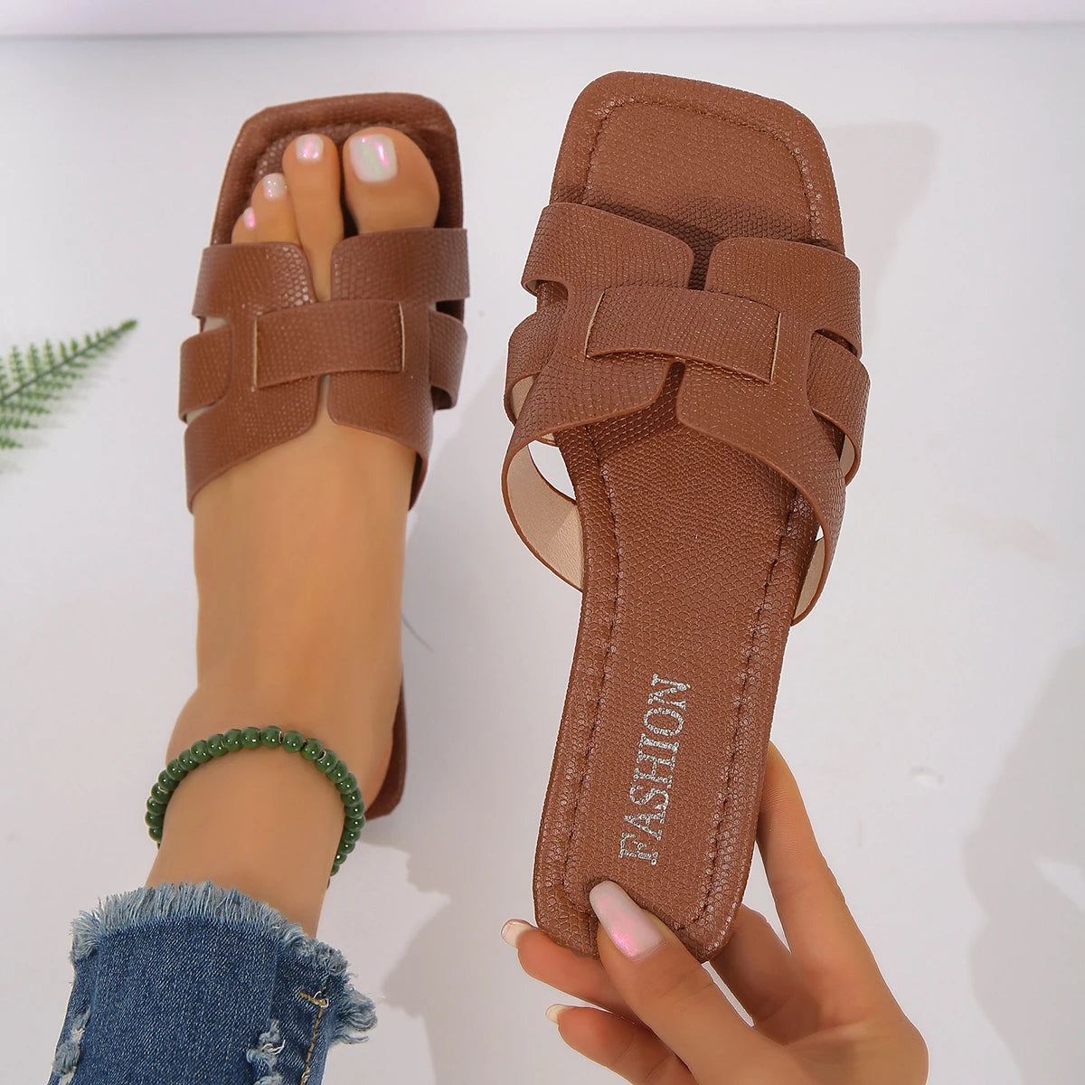 Rasteira Aurora Verano – Elegância Casual com Toque de Sofisticação Natural